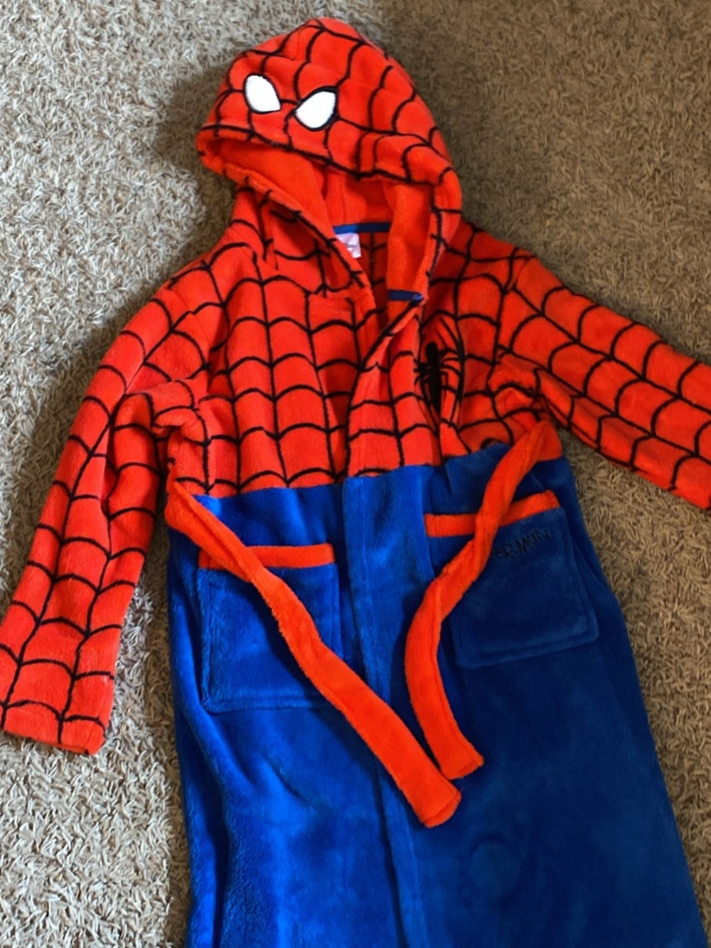 Marvel Spider-Man Hooded Plush Robe 6-7